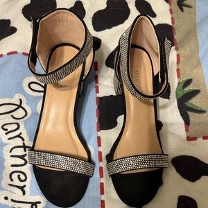 Delicacy Silver Rhinestone Heels